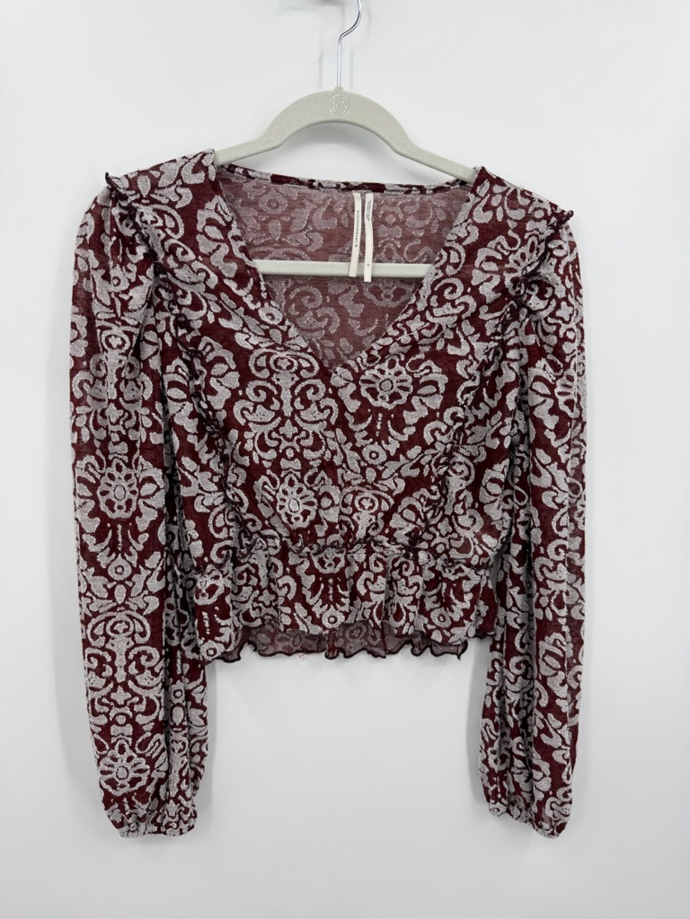 Anthropologie Burgundy Floral Pattern V-Neck Peplum Top long sleeves damask sz S